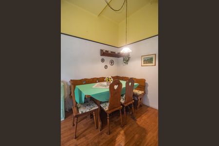 Casa à venda com 408m², 6 quartos e 2 vagasSala 6