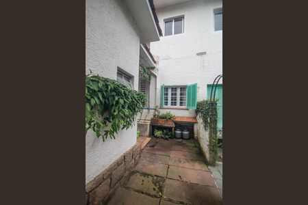 Casa à venda com 408m², 6 quartos e 2 vagasQuintal