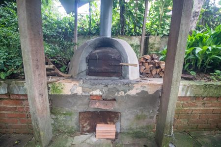 Casa à venda com 408m², 6 quartos e 2 vagasQuintal