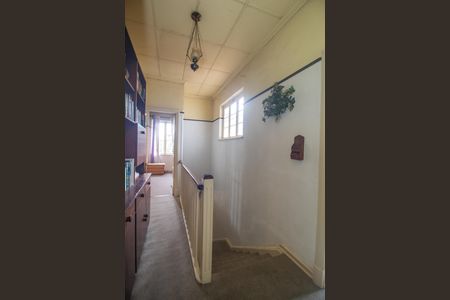 Casa à venda com 408m², 6 quartos e 2 vagasCorredor