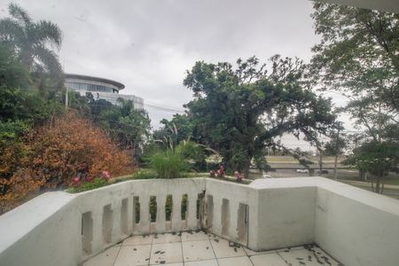 Casa à venda com 408m², 6 quartos e 2 vagasVaranda