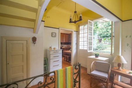 Casa à venda com 408m², 6 quartos e 2 vagasSala 6