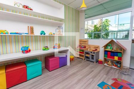 Casa de condomínio à venda com 111m², 3 quartos e 2 vagasÁrea comum - brinquedoteca