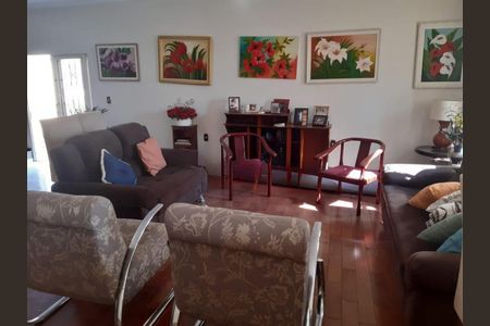 Casa à venda com 400m², 4 quartos e 4 vagasFoto 07