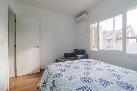 Casa à venda com 140m², 3 quartos e 2 vagas Casa à venda com 140m², 3 quartos e 2 vagasQuarto 1