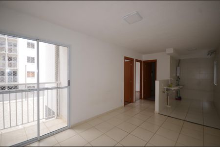 Apartamento para alugar com 45m², 2 quartos e 1 vagaSala