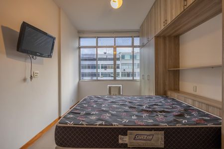 Apartamento à venda com 105m², 3 quartos e sem vaga Apartamento à venda com 105m², 3 quartos e sem vagaSuíte