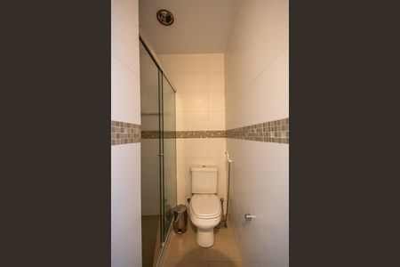 Apartamento à venda com 105m², 3 quartos e sem vaga Apartamento à venda com 105m², 3 quartos e sem vagaBanheiro Social
