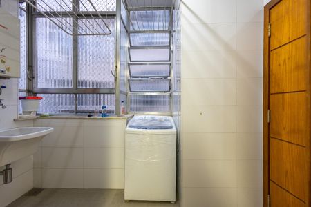 Apartamento à venda com 105m², 3 quartos e sem vaga Apartamento à venda com 105m², 3 quartos e sem vagaÁrea de Serviço