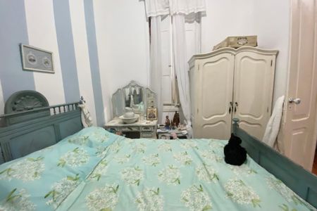 Casa à venda com 200m², 4 quartos e 2 vagas Casa à venda com 200m², 4 quartos e 2 vagasSuíte