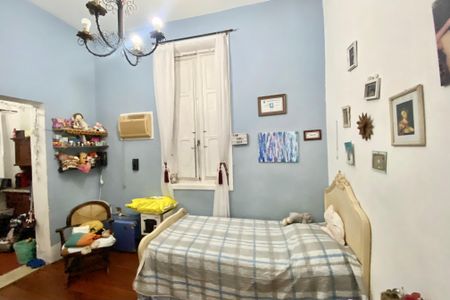 Casa à venda com 200m², 4 quartos e 2 vagas Casa à venda com 200m², 4 quartos e 2 vagasQuarto 1