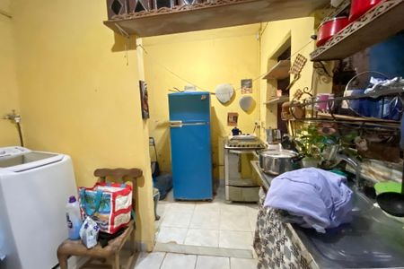 Casa à venda com 200m², 4 quartos e 2 vagas Casa à venda com 200m², 4 quartos e 2 vagasÁrea de Serviço