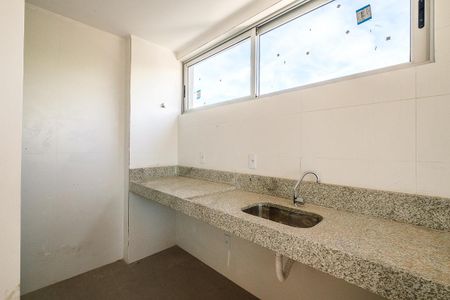 Apartamento à venda com 62m², 2 quartos e 2 vagas Apartamento à venda com 62m², 2 quartos e 2 vagasSala/Cozinha
