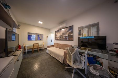 Apartamento à venda com 60m², 2 quartos e 1 vaga Apartamento à venda com 60m², 2 quartos e 1 vagaSala