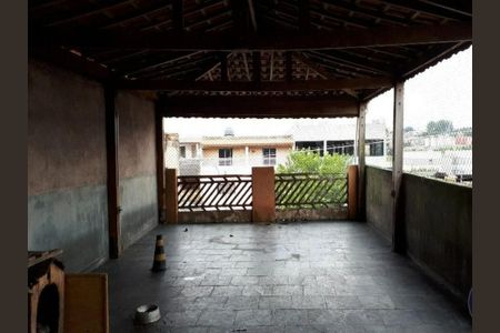 Casa à venda com 125m², 2 quartos e 5 vagas