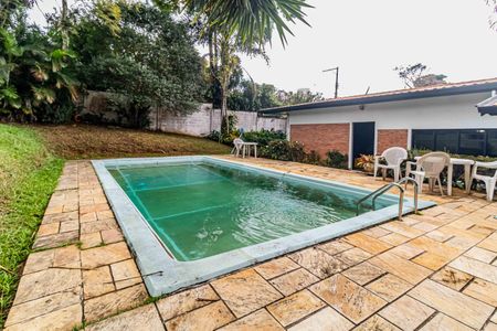 Casa à venda com 1200m², 4 quartos e 5 vagasPiscina