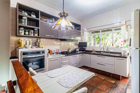 Casa à venda com 1200m², 4 quartos e 5 vagasCozinha