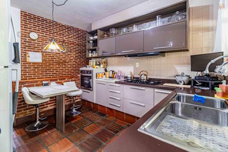 Casa à venda com 1200m², 4 quartos e 5 vagasCozinha