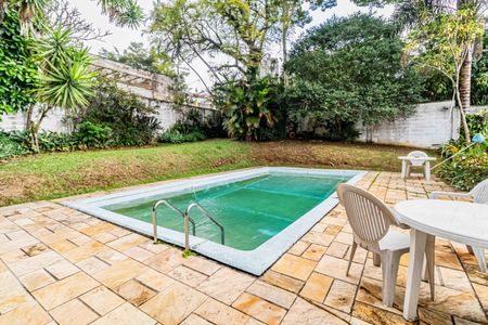 Casa à venda com 1200m², 4 quartos e 5 vagasPiscina