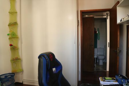 Apartamento à venda com 104m², 3 quartos e 1 vagaQuarto 2