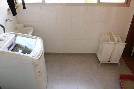 Apartamento à venda com 104m², 3 quartos e 1 vagaÁrea de Serviço