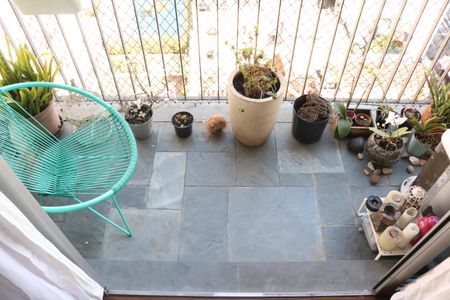 Apartamento à venda com 104m², 3 quartos e 1 vagaVaranda