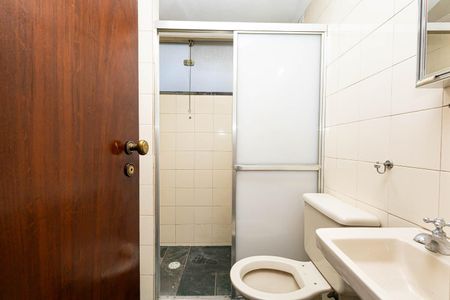 Casa à venda com 101m², 3 quartos e sem vaga Casa à venda com 101m², 3 quartos e sem vagaBanheiro da Suíte 2