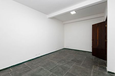Casa à venda com 101m², 3 quartos e sem vaga Casa à venda com 101m², 3 quartos e sem vagaQuarto