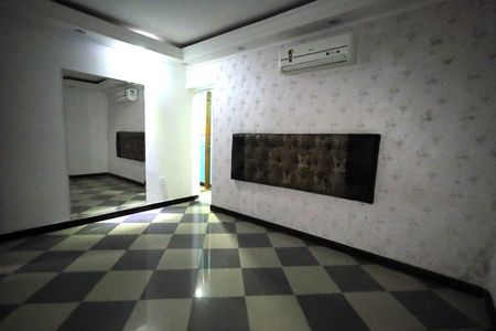 Casa para alugar com 350m², 3 quartos e 8 vagasSuíte