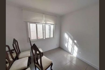 Casa à venda com 3 quartos, 140m² em Ipanema, Porto Alegre