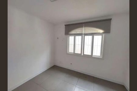 Casa à venda com 3 quartos, 140m² em Ipanema, Porto Alegre