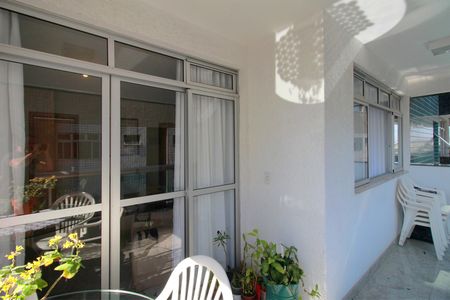 Apartamento à venda com 165m², 4 quartos e 3 vagasVaranda da Sala