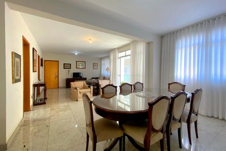 Apartamento à venda com 165m², 4 quartos e 3 vagasSala de Jantar