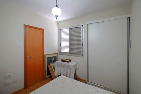 Apartamento à venda com 165m², 4 quartos e 3 vagasSemi suíte 1