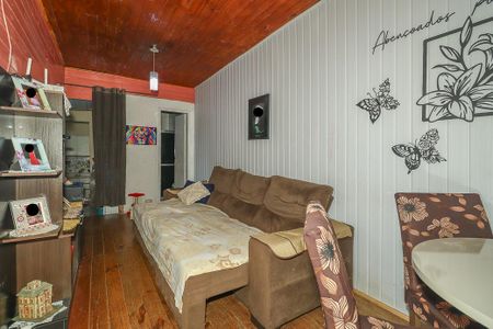 Casa à venda com 65m², 4 quartos e 2 vagasSala