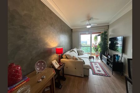 Apartamento à venda com 77m², 3 quartos e 2 vagasSala de TV