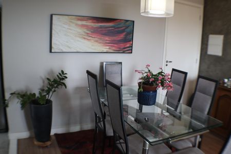 Apartamento à venda com 77m², 3 quartos e 2 vagasSala de Jantar