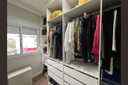 Apartamento à venda com 77m², 3 quartos e 2 vagasCloset
