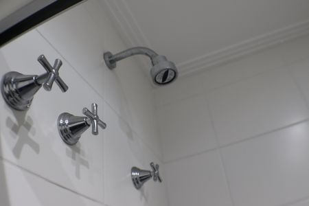 Apartamento à venda com 77m², 3 quartos e 2 vagasBanheiro