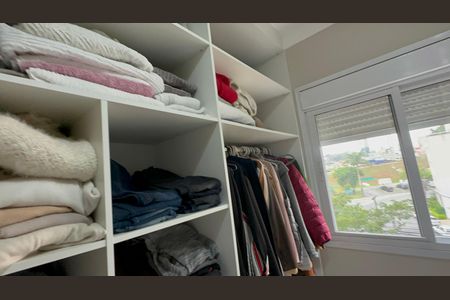 Apartamento à venda com 77m², 3 quartos e 2 vagasCloset