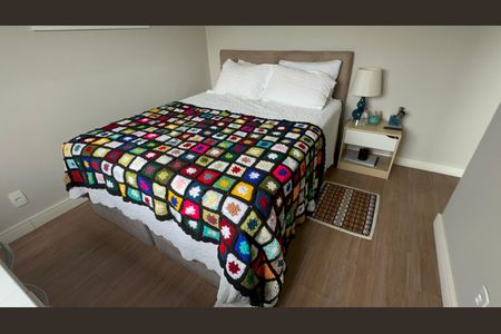 Apartamento à venda com 77m², 3 quartos e 2 vagasSuíte