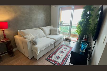 Apartamento à venda com 77m², 3 quartos e 2 vagasSala de TV