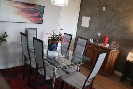 Apartamento à venda com 77m², 3 quartos e 2 vagasSala de Jantar