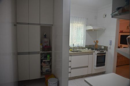 Apartamento à venda com 192m², 3 quartos e 2 vagasCozinha