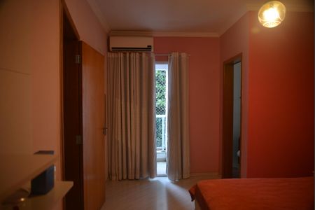 Apartamento à venda com 192m², 3 quartos e 2 vagas Suíte