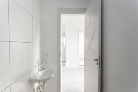 Apartamento à venda com 33m², 2 quartos e sem vaga Apartamento à venda com 33m², 2 quartos e sem vagaBanheiro