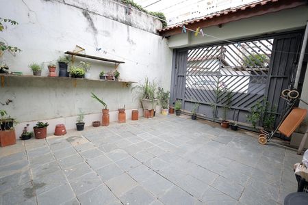 Casa à venda com 157m², 3 quartos e 2 vagasGaragem