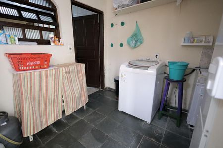 Casa à venda com 157m², 3 quartos e 2 vagasÁrea de Serviço