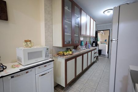 Casa à venda com 157m², 3 quartos e 2 vagasCozinha