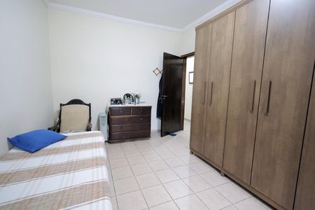 Casa à venda com 157m², 3 quartos e 2 vagasQuarto 2